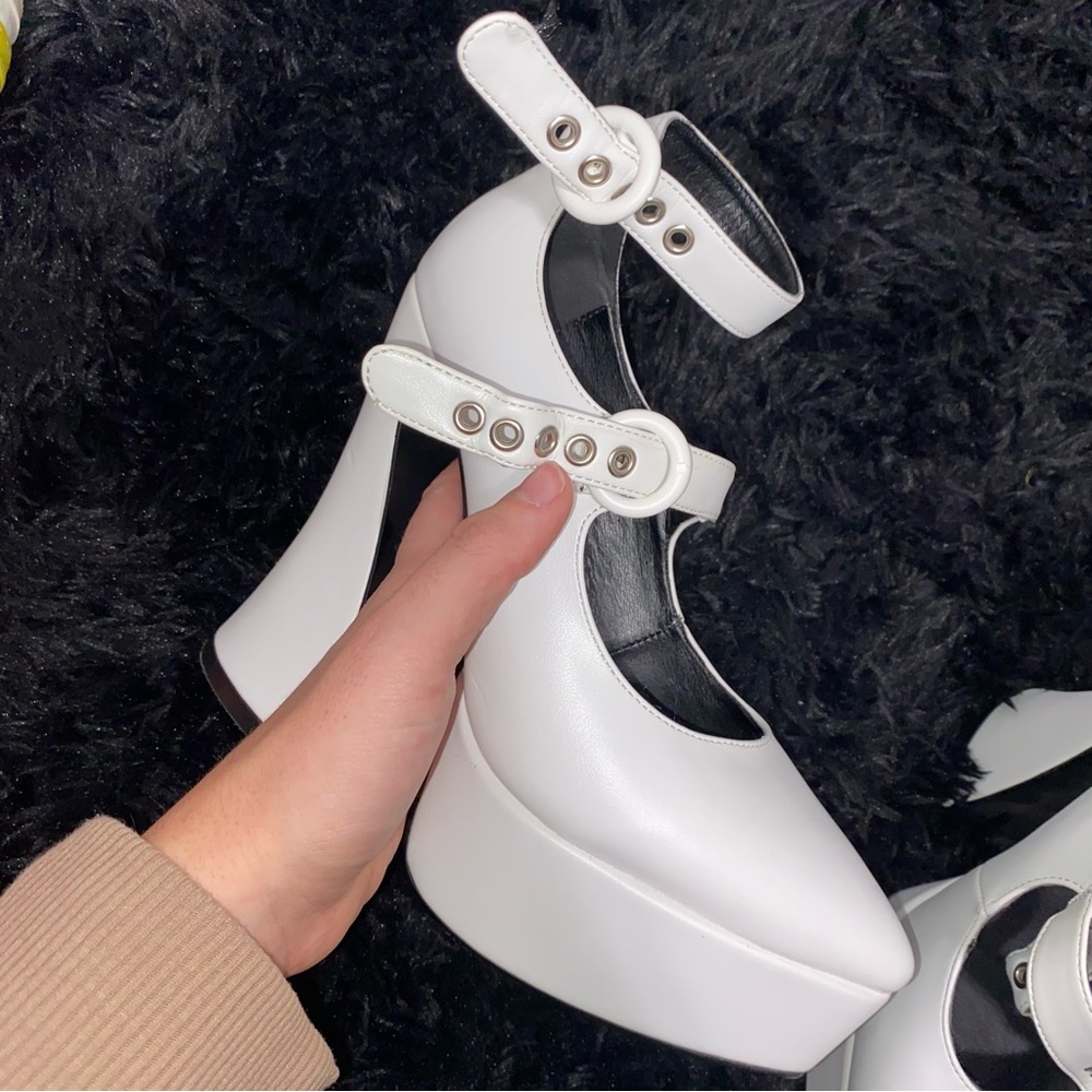 Lamoda heels